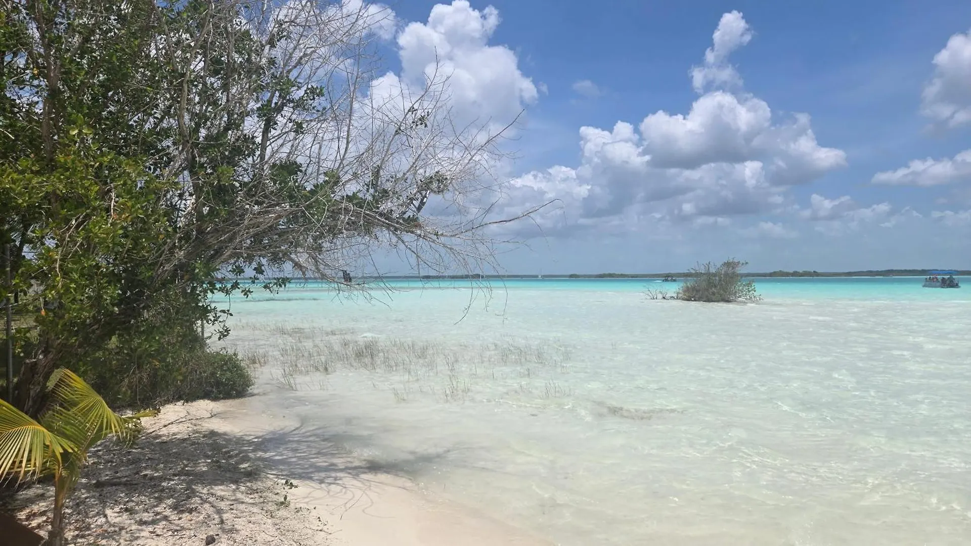 Playa Laguna Bacalar Beach Front Hotel