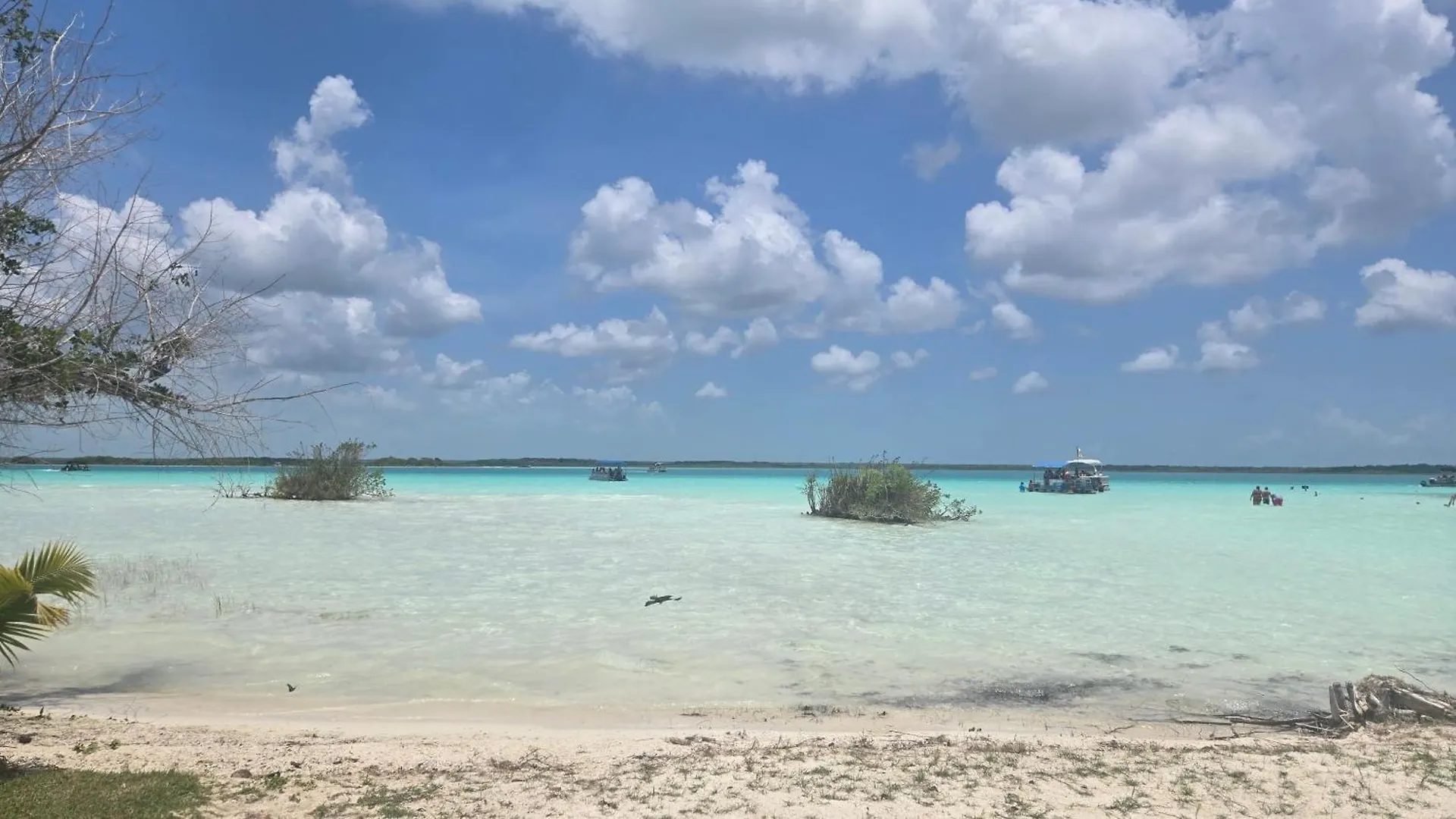 Hotel Playa Laguna Bacalar Beach Front Mexico