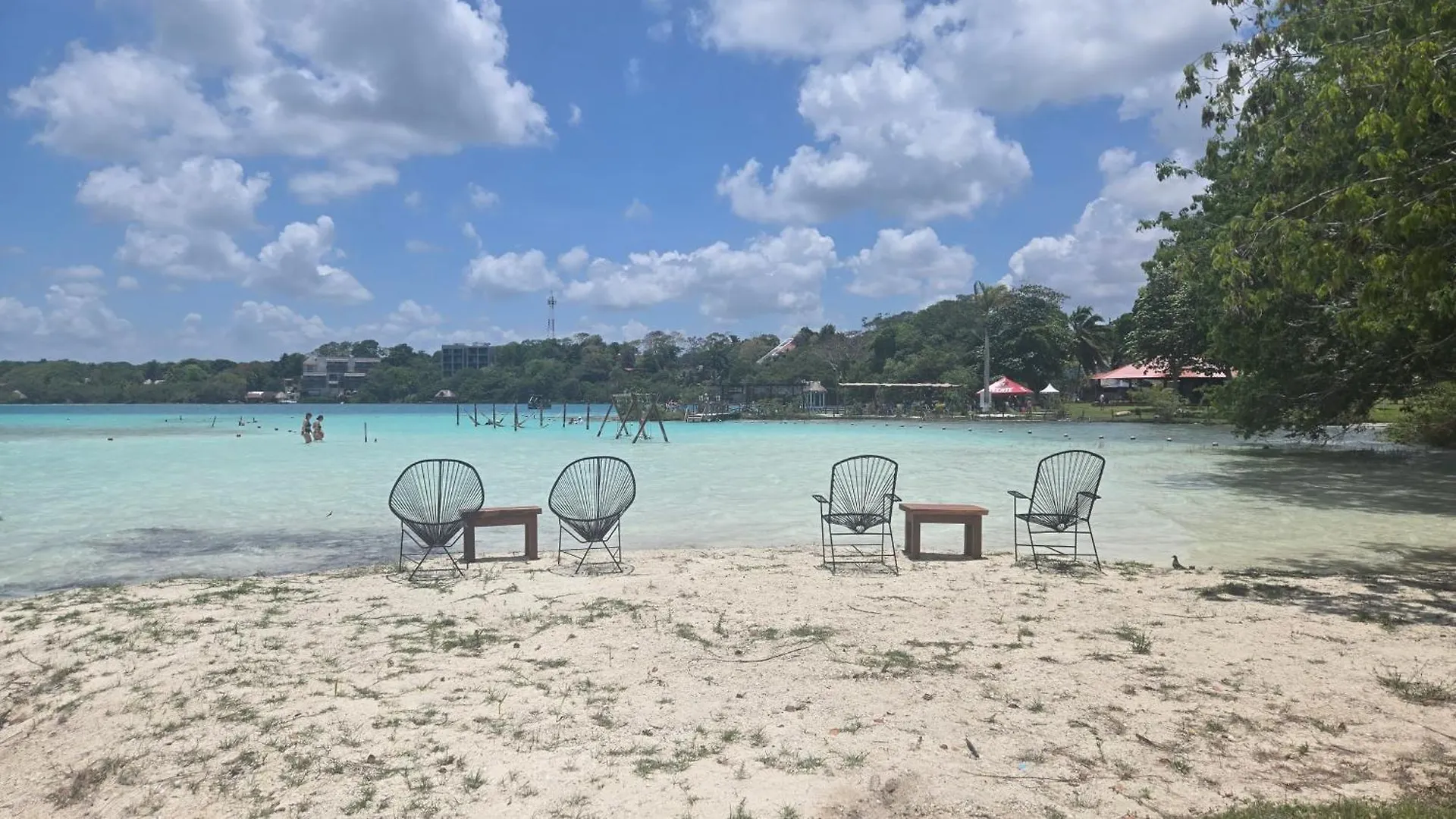 Playa Laguna Bacalar Beach Front
