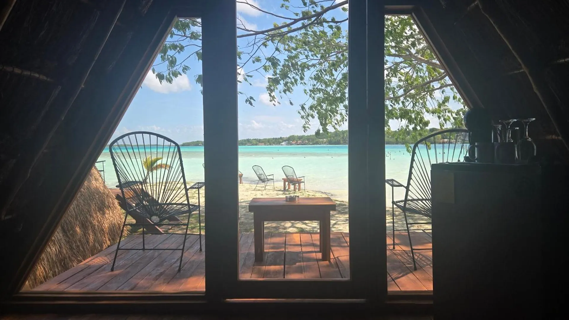Hotel Playa Laguna Bacalar Beach Front