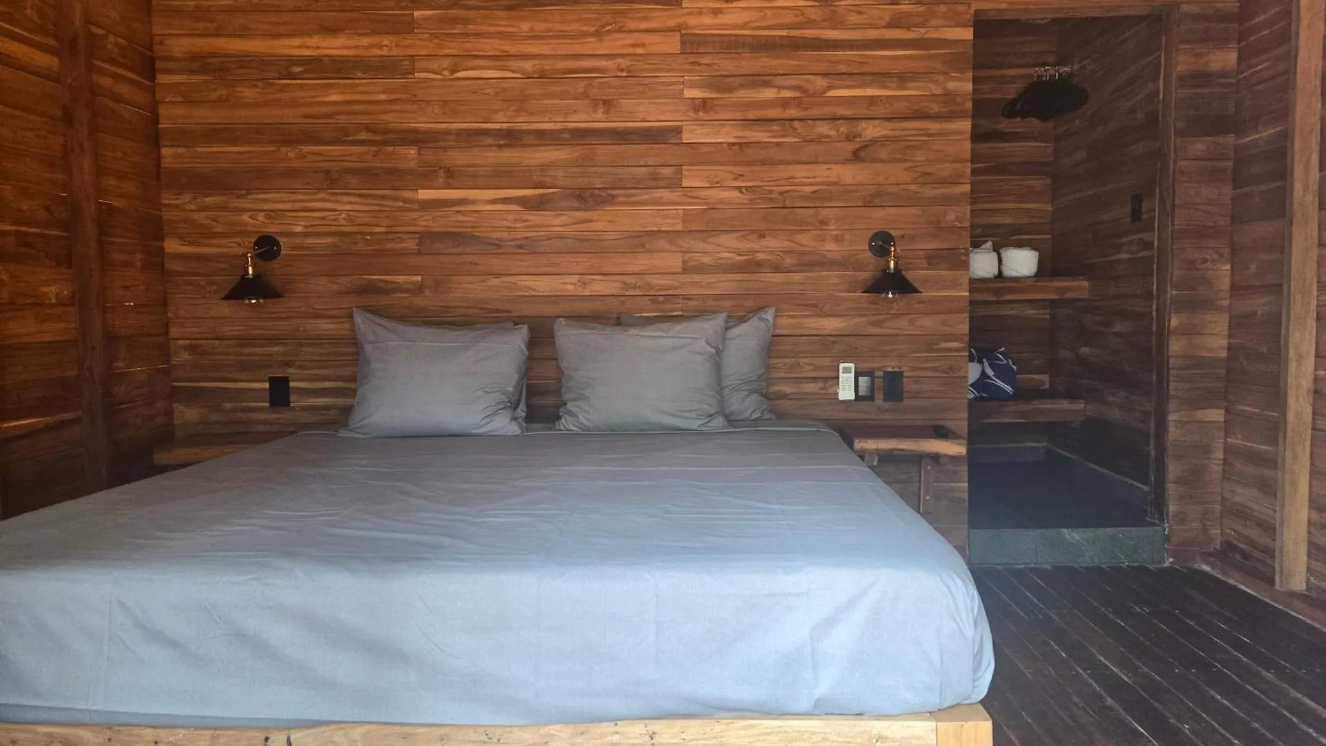 Playa Laguna Bacalar Beach Front Hotel