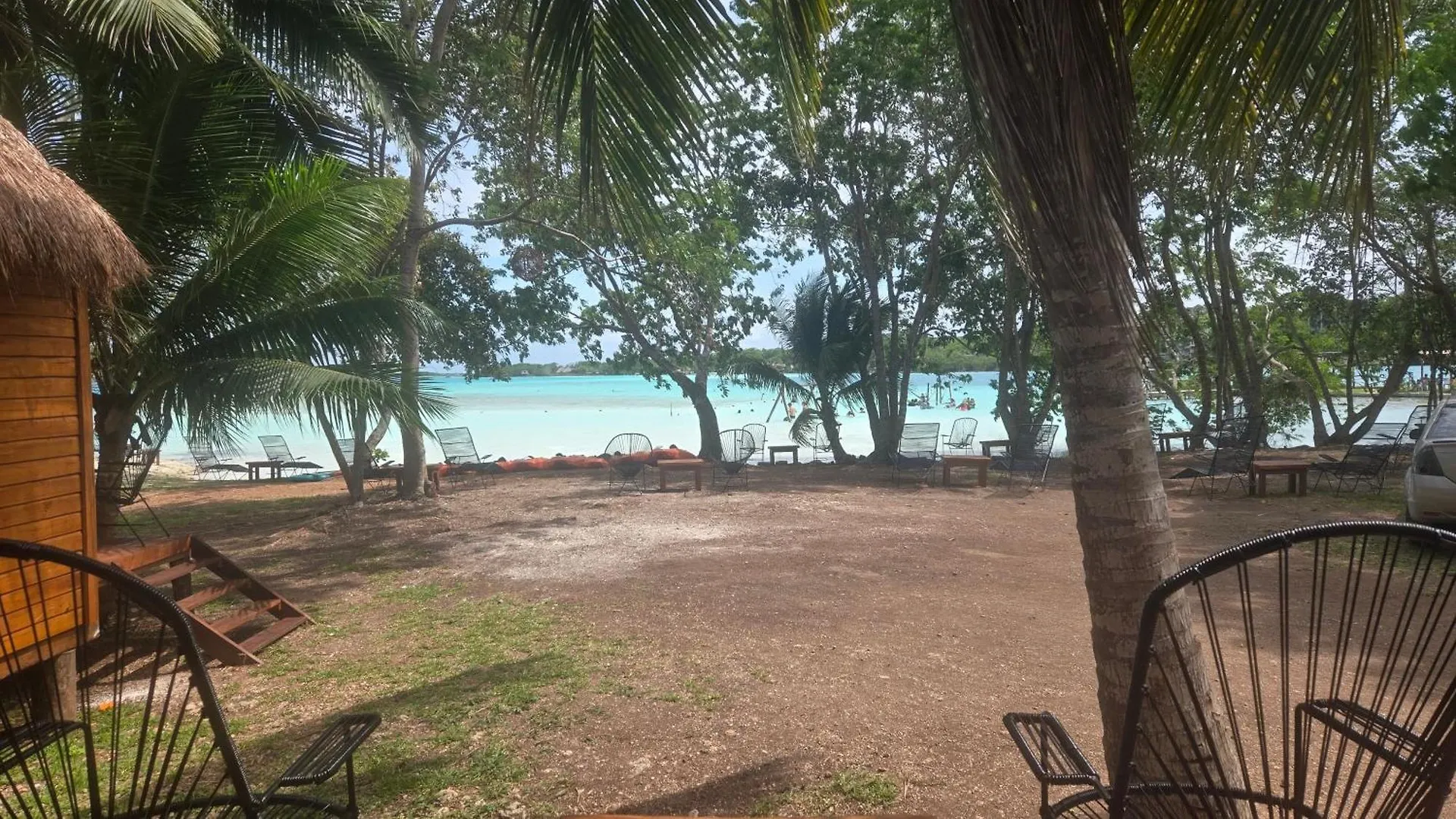 Playa Laguna Bacalar Beach Front